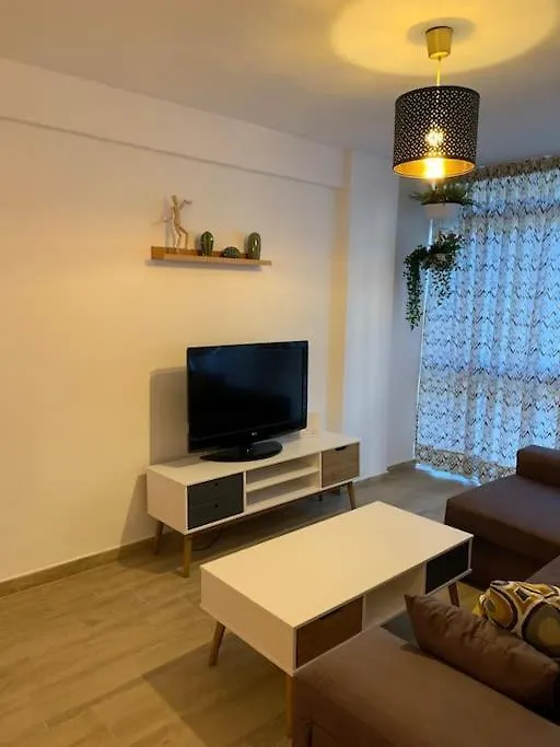 Ideal Apartamento En El Barrio De Las Delicias 말라가 아파트