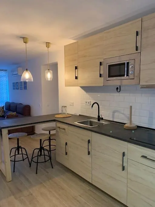 아파트 Ideal Apartamento En El Barrio De Las Delicias 말라가